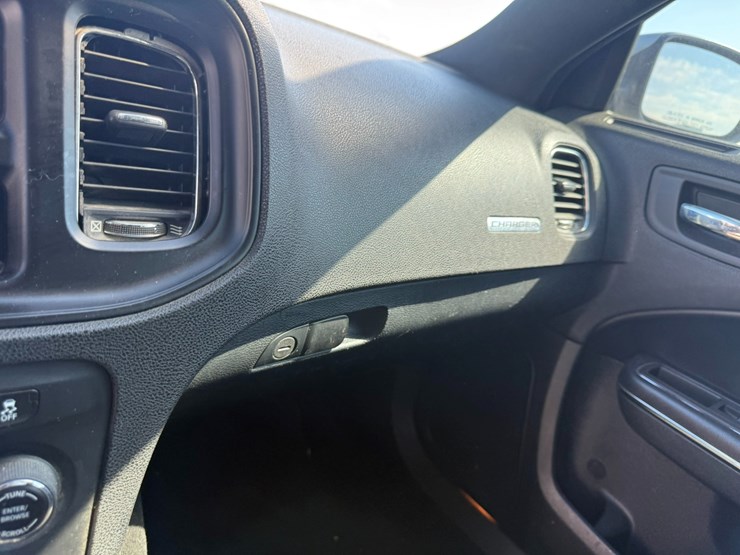 #10-•-#26540-•-2015-dodge-charger-sedan-vin:-2c3cdxat6fh125756-image-37