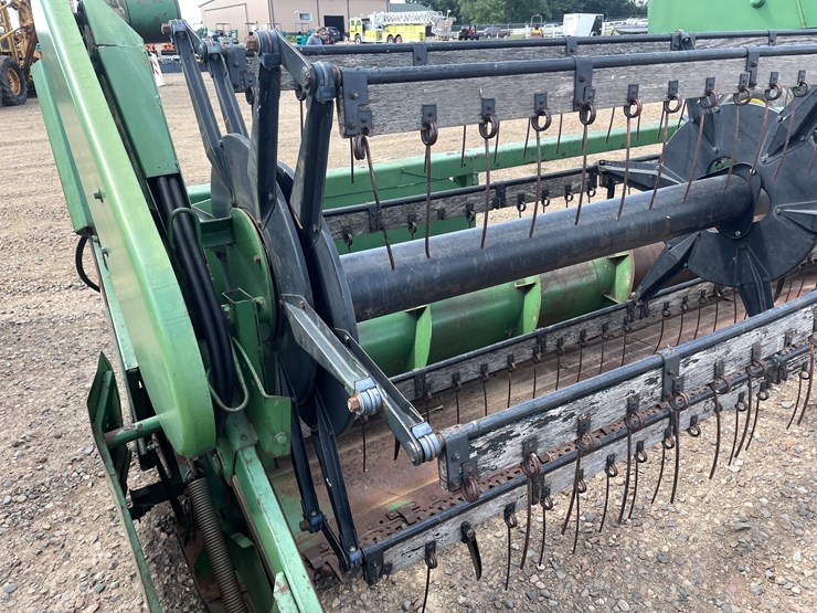 2016-john-deere-216-image-5