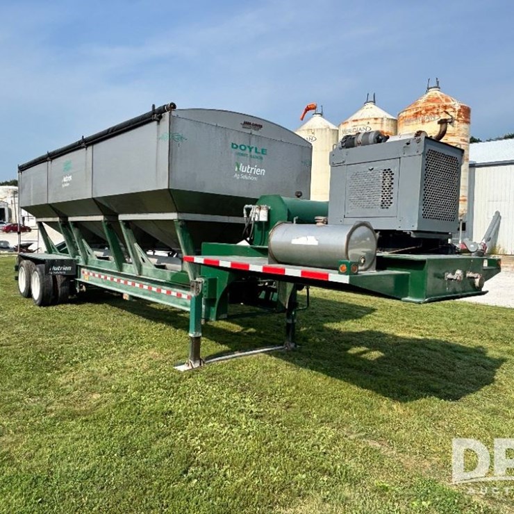 2013 B&B Dry Tender Trailer (GP11248, Unit 01508)