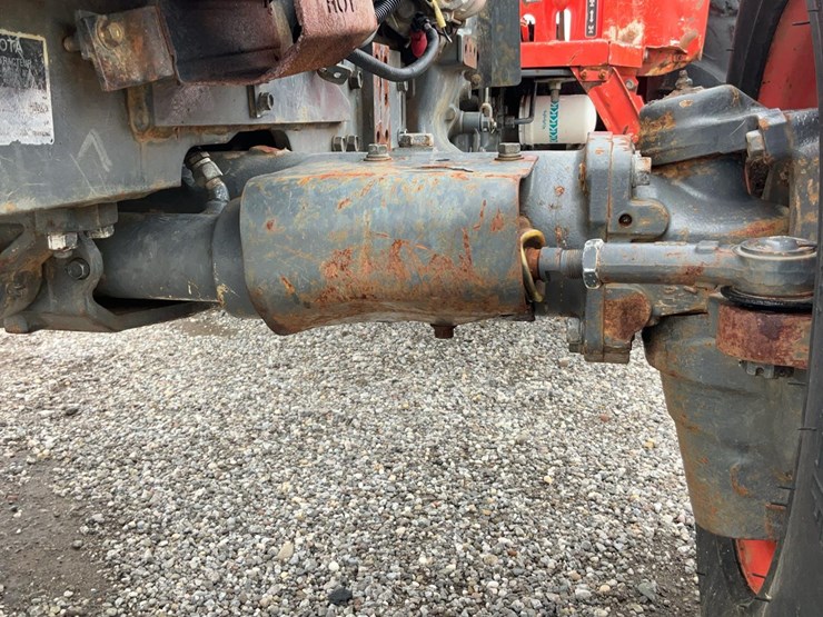 2016-kubota-mx5800-image-11