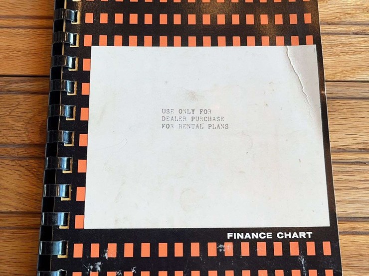 (3)-john-deere-finance-chart-booklets-image-4