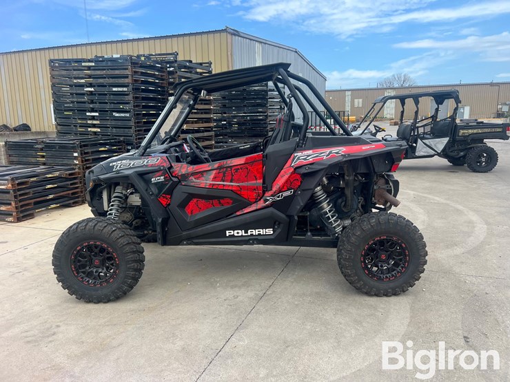 2018-polaris-razor-1000-xp-4x4-utv-image-8