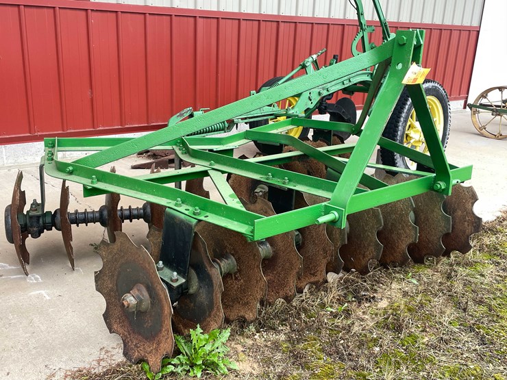 #6697-•-pull-behind-disc-harrow-image-2