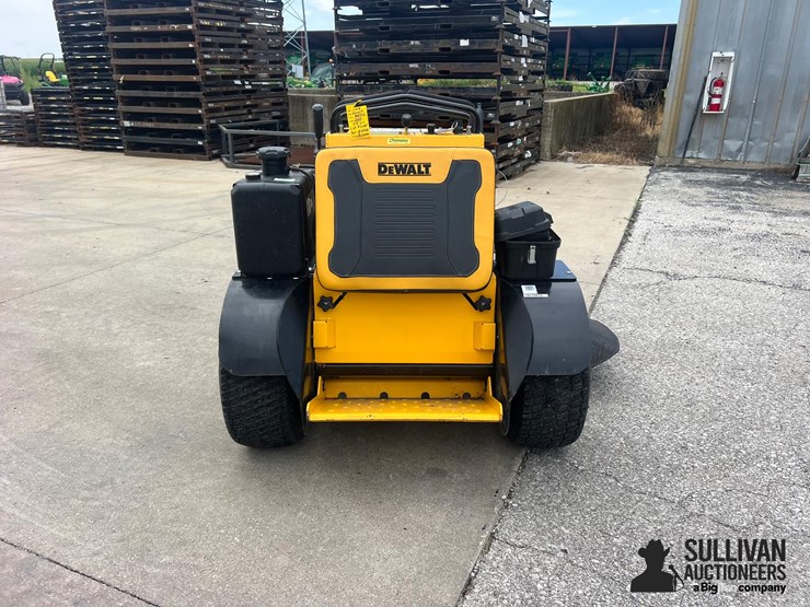 dewalt-x548-stand-behind-mower-image-6