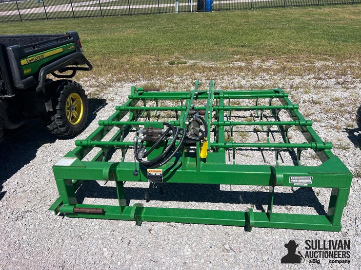 john-deere-72-image-2