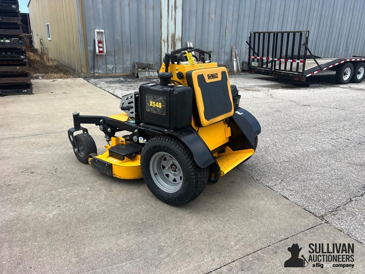 dewalt-x548-stand-behind-mower-image-7