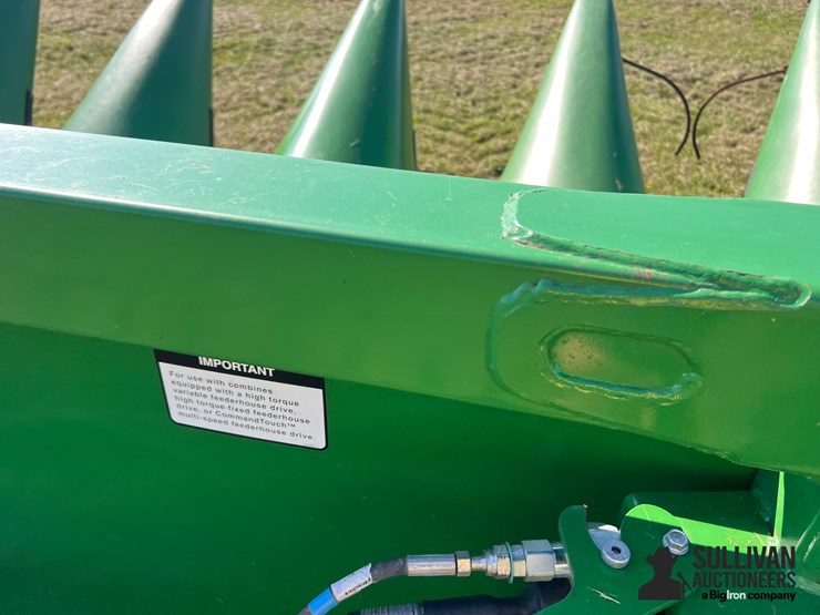2017-john-deere-612c-image-19