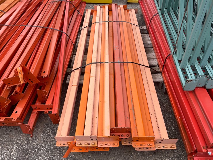 #8041-•-teardrop-pallet-racking-(o9)-image-1
