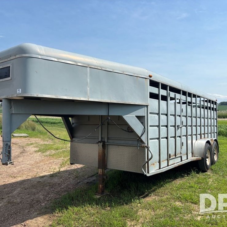 1993 Travalong Trailer (DR12066)