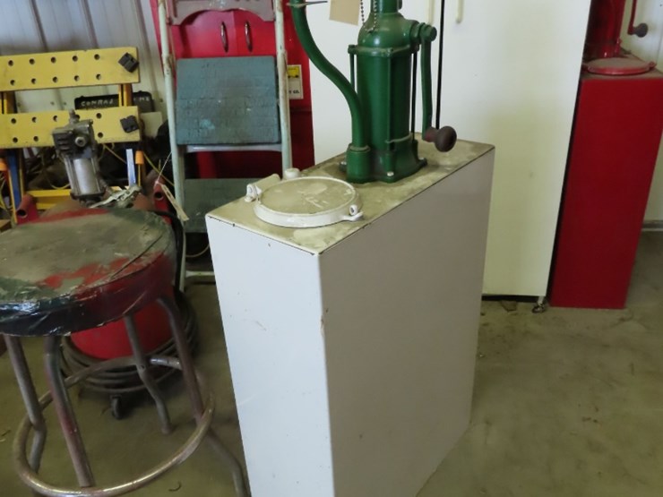 bennett-restored-lubster-image-2