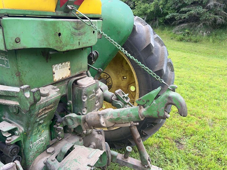 1958-john-deere-520-image-42