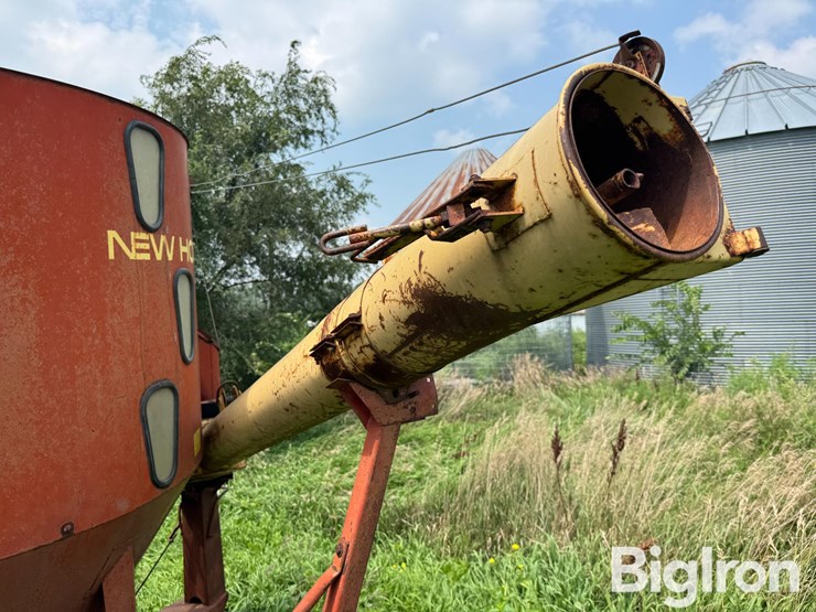 new-holland-354-image-15