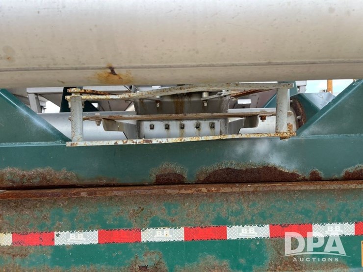 2015-b-b-dry-tender-trailer-(jn2633)-image-49