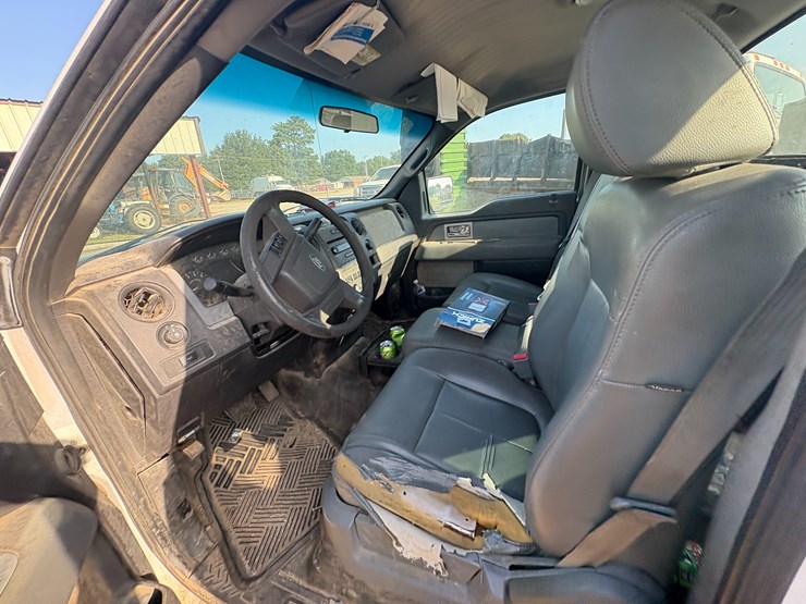 2011-ford-f150-image-25