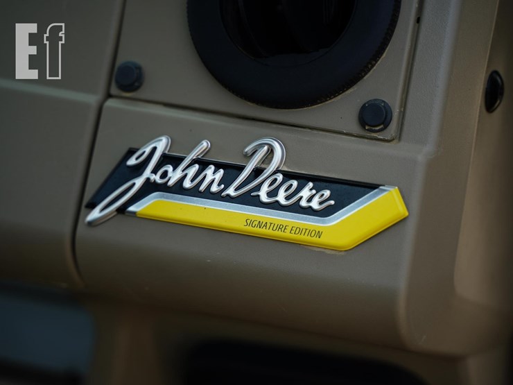 2023-john-deere-gator-xuv-835r-image-30