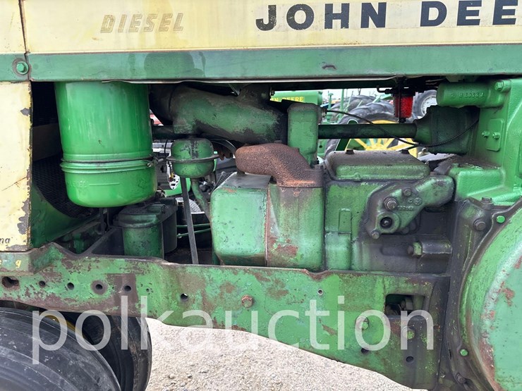 john-deere-720-image-4