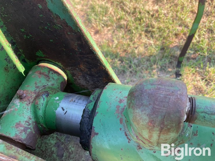 john-deere-168-image-19