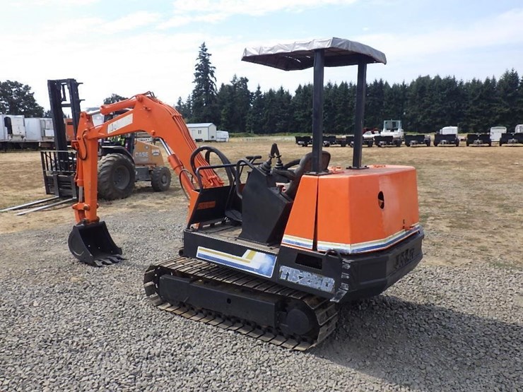 takeuchi-tb250-image-5