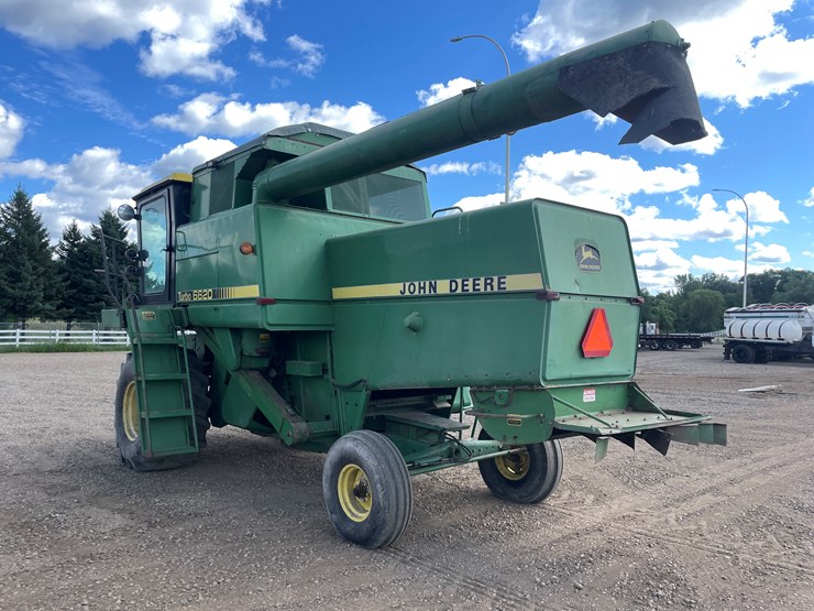 1988-john-deere-6620-image-18