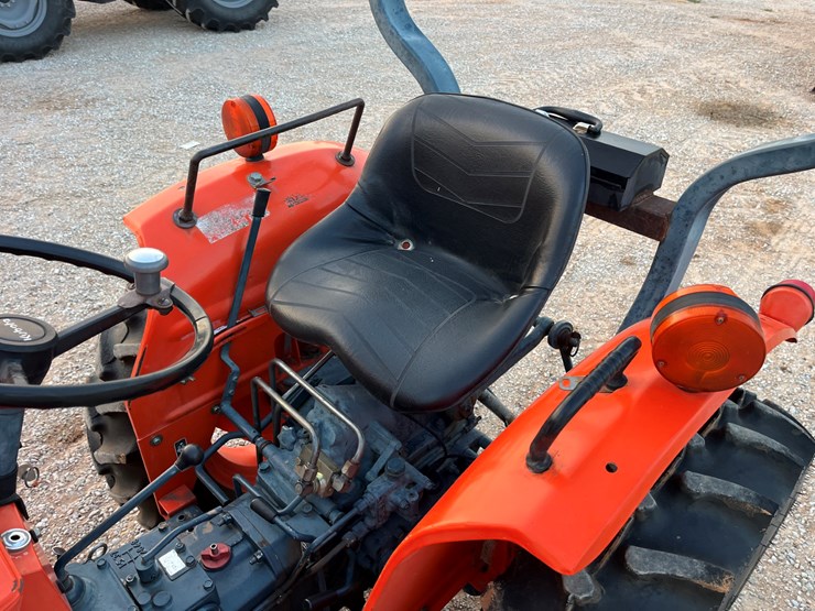 1994-kubota-l2350dt-image-7