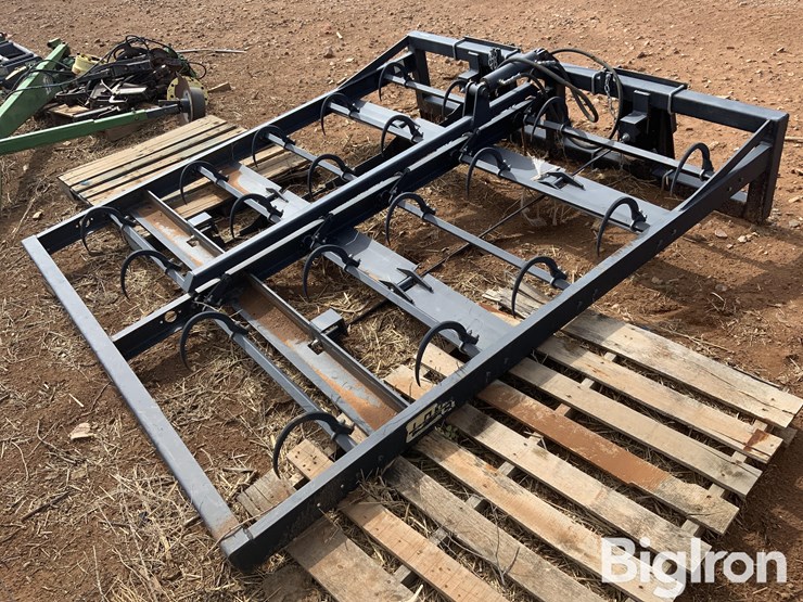 long-8-pack-bale-grabber-image-1
