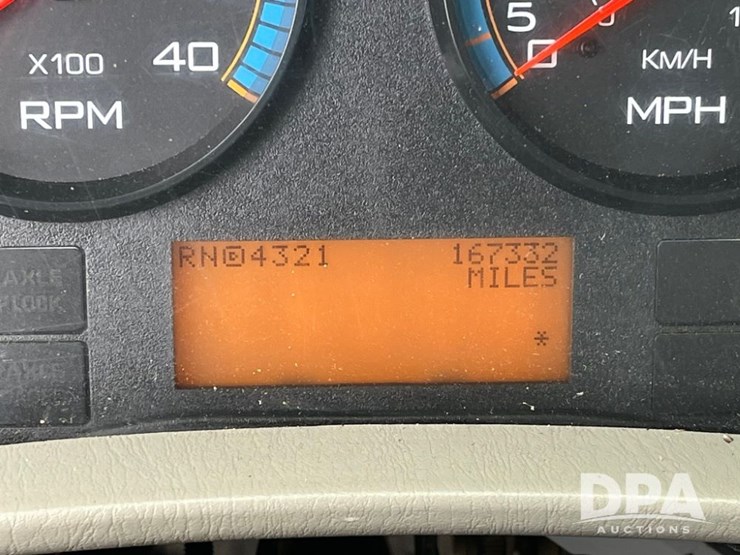 2010-ihc-prostar-7500-lp-truck-(jn2563,-unit-2204)-image-81