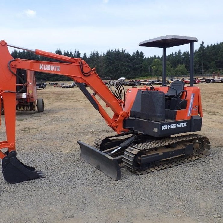 KUBOTA KH65