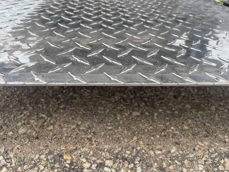 #8091-•-(1)-3003-aluminum-diamond-plate-sheet-stock-(shed)-image-3