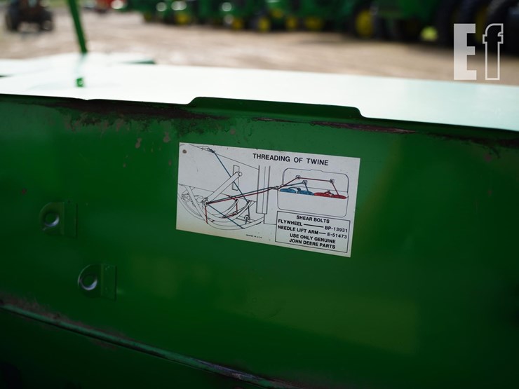 1990-john-deere-328-image-15