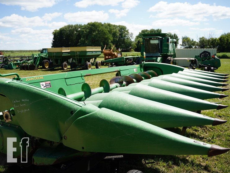 john-deere-608c-image-7