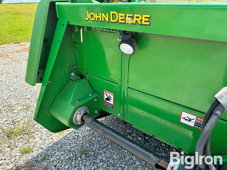 2010-john-deere-608c-image-10