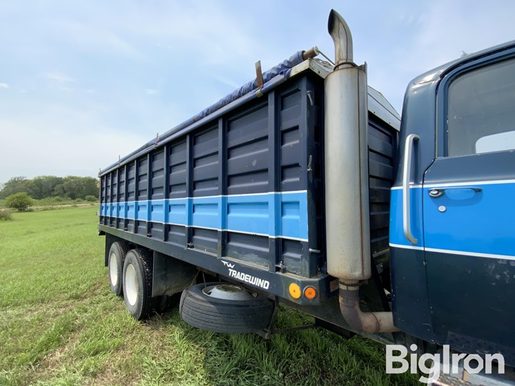 1973-gmc-9500-image-19