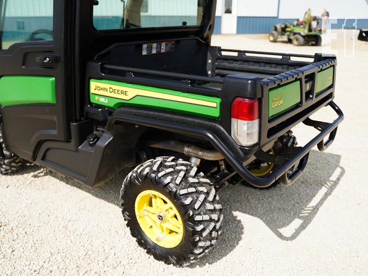 2021-john-deere-gator-xuv-835r-image-20
