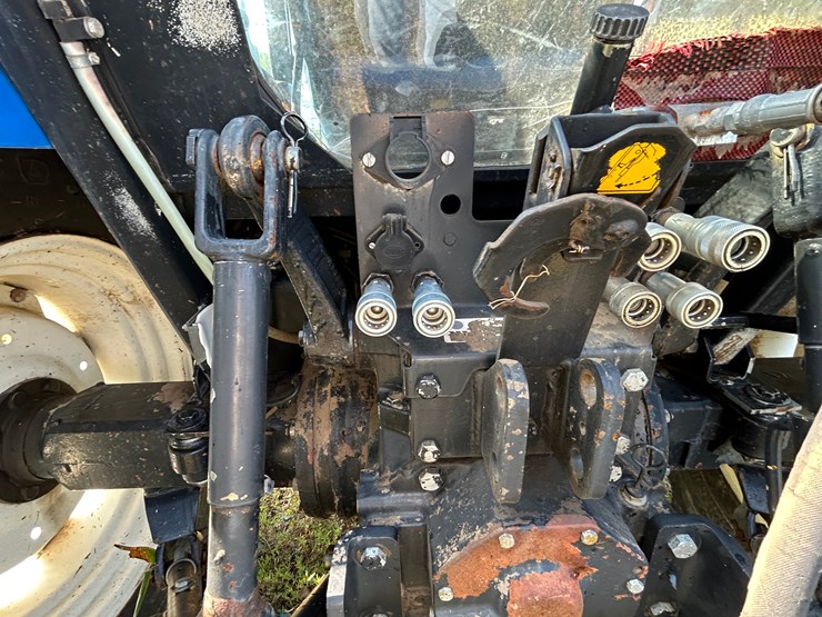 new-holland-tl100a-image-17