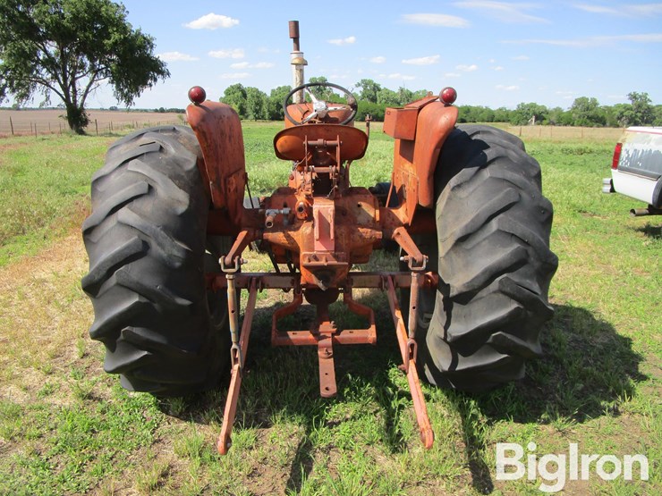1961-allis-chalmers-d17-image-6