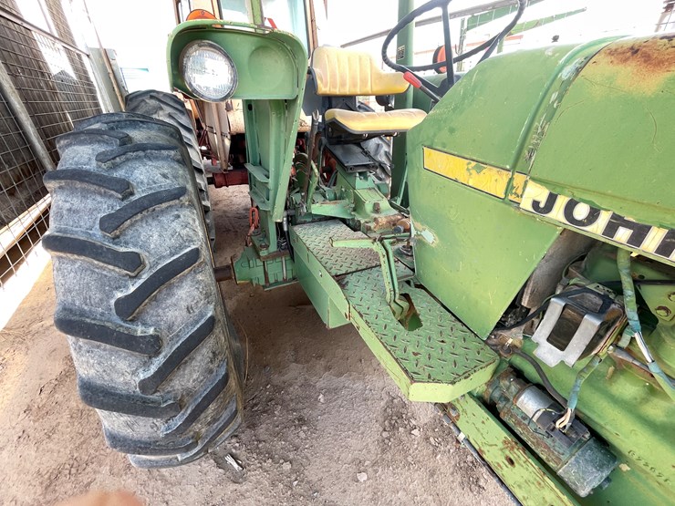 john-deere-2940-image-27