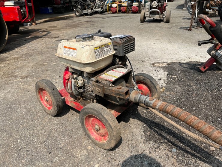 little-beaver-earth-auger-image-4