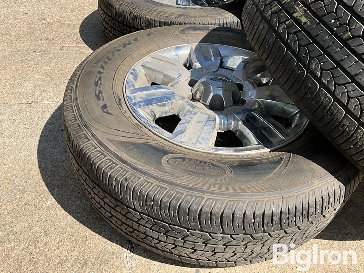 2015-ford-f150-image-15