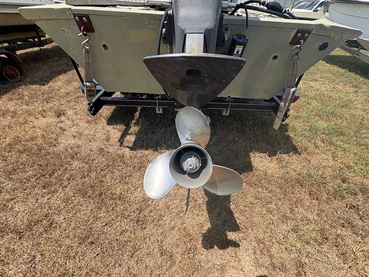 #74-•-#25995-•-17'-search-&-rescue-boat-w/75hp-outboard-motor-&-trailer-image-20