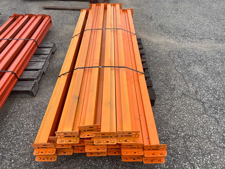 #8045-•-teardrop-pallet-racking-(o9)-image-1