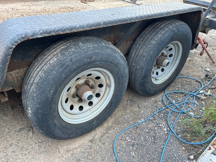 kaufman-14'-tandem-equipment-trailer-image-6