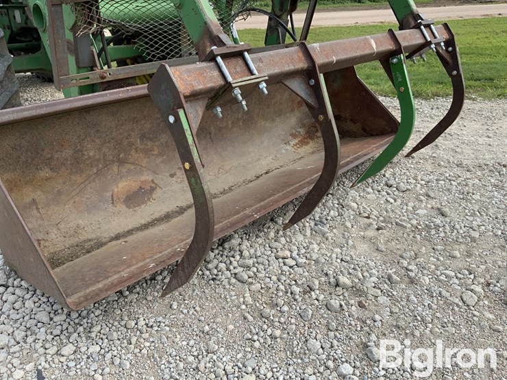 1993-john-deere-7600-image-11
