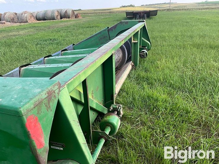 john-deere-653-image-9