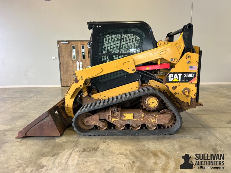 2014-caterpillar-259d-image-8