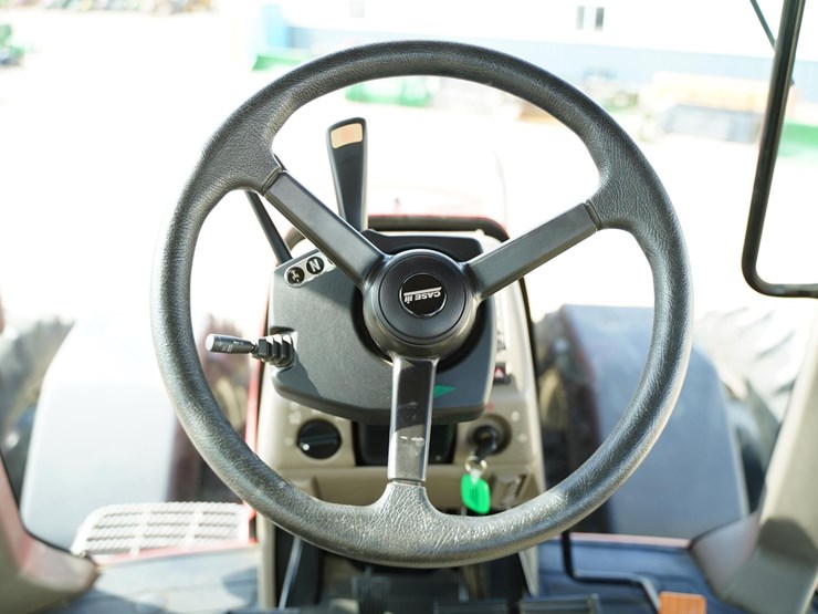 2008-case-ih-magnum-245-image-42