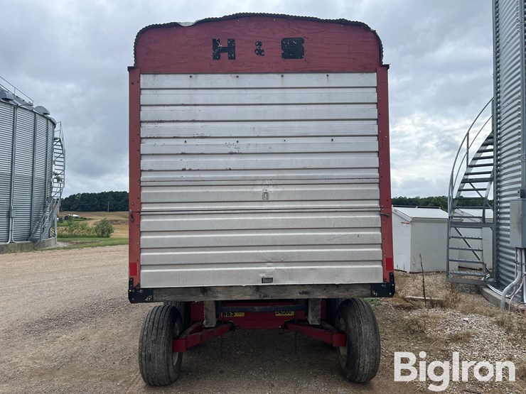 h&s-super-7+4-16'-forage-wagon-image-6
