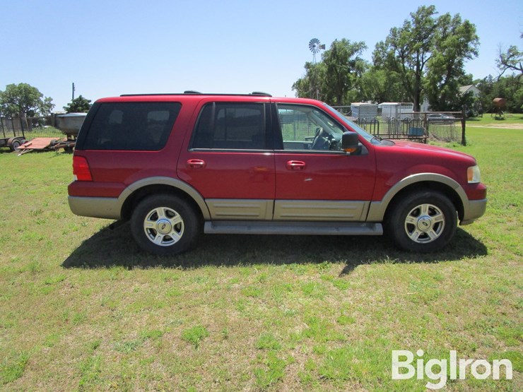 2004-ford-expedition-image-4