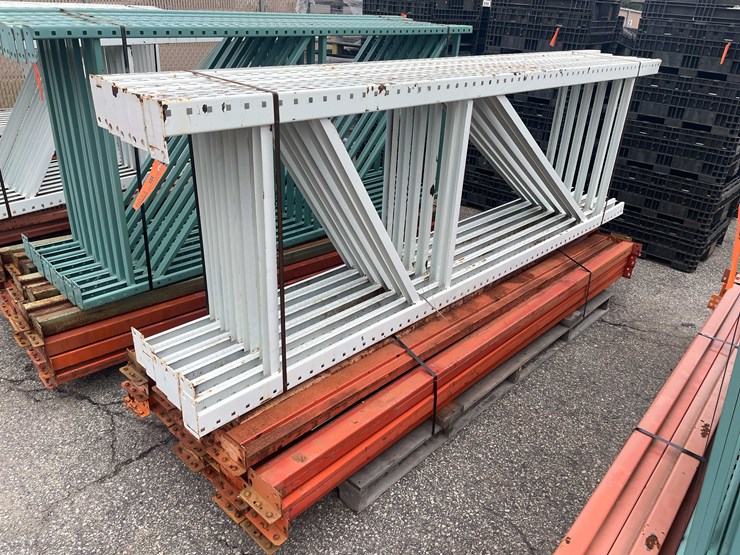 #8033-•-teardrop-pallet-racking-(o10)-image-1