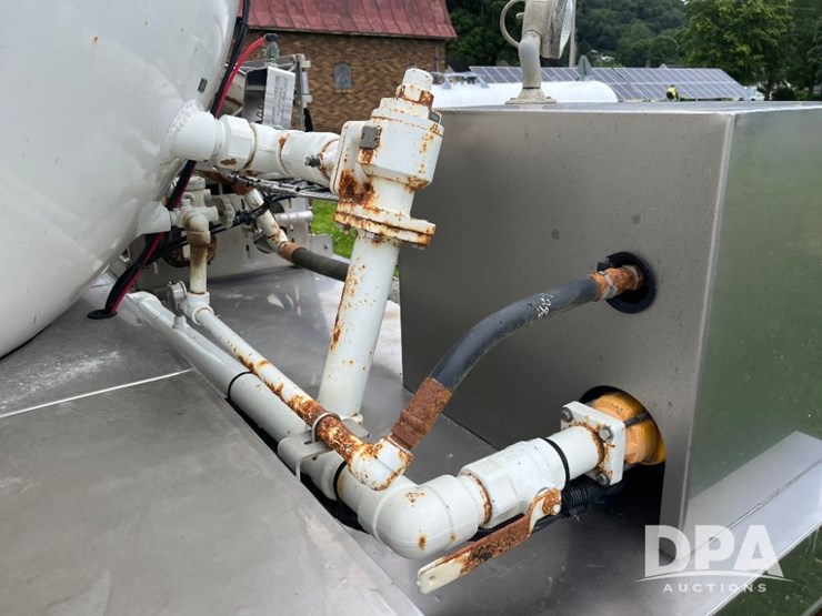 2010-ihc-prostar-7500-lp-truck-(jn2563,-unit-2204)-image-58