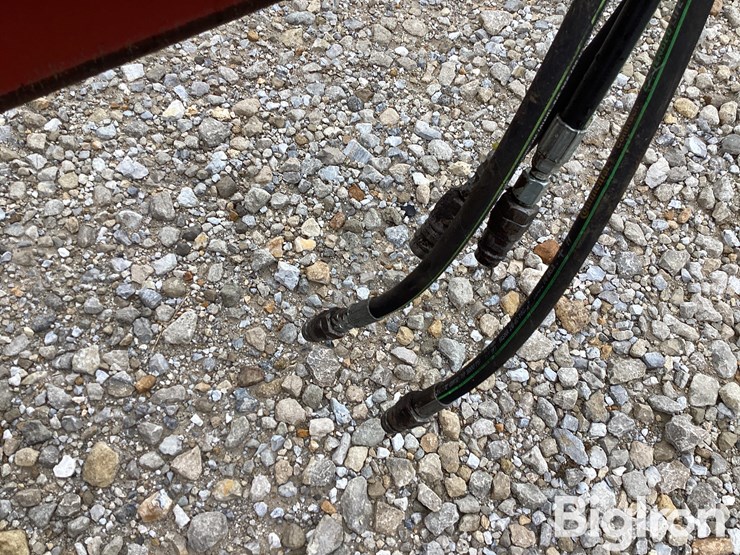case-ih-3950-image-10